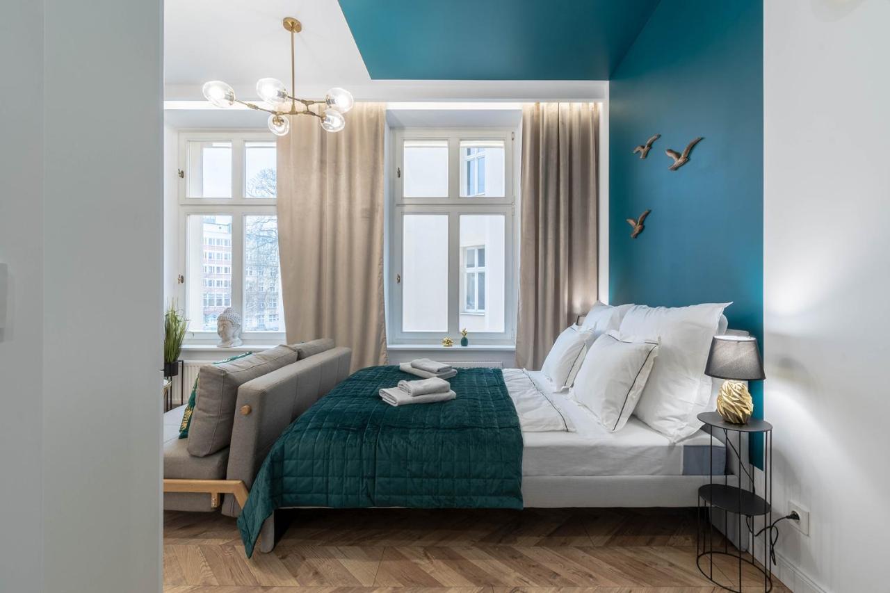 Golden Circles No.2 Apartment Posen